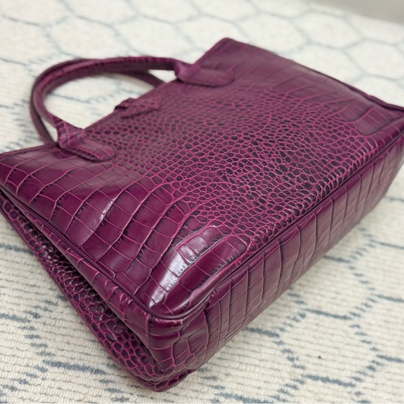 LONGCHAMP Chic Elegant Coquette Roseau Croc-Embossed Purple Leather Tote Bag - Picture 7 of 16
